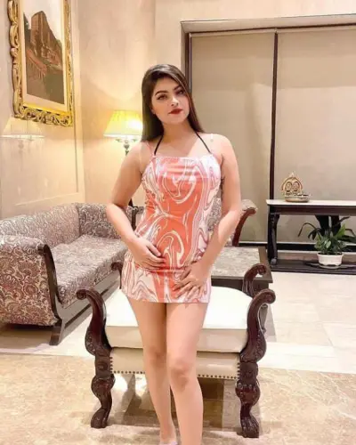 Escorts Service In Querim